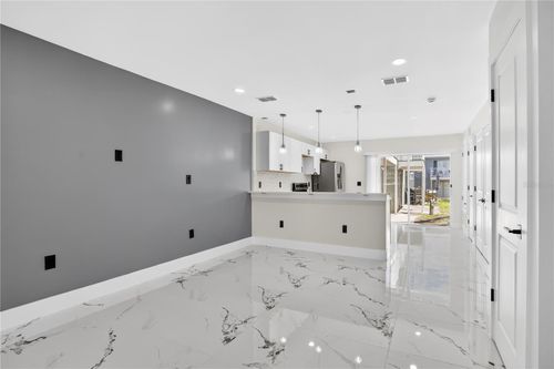l1-3027 Aaron Burr Ave, WINTER PARK, FL, 32792-6545 | Card Image