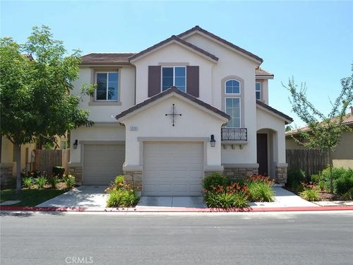 3320 Monterosa Ln, Clovis, CA, 93619-5428 | Card Image