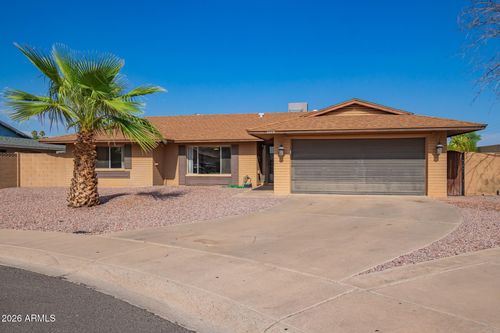 3929 S Pine St, Tempe, AZ, 85282-5758 | Card Image