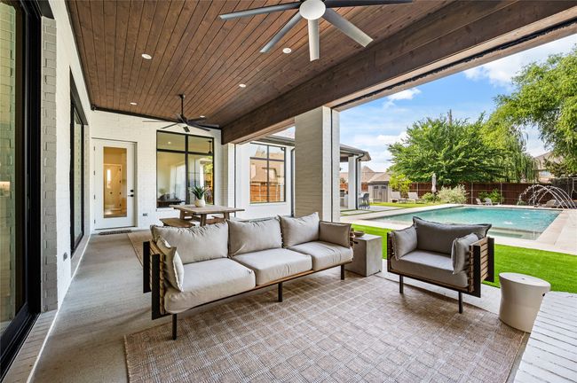 Covered Patio with Drop Screens | Image 37