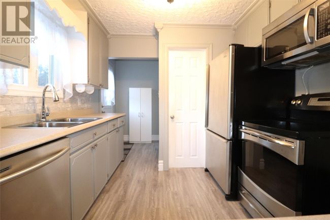 9 Oak Cres, House other with 3 bedrooms, 1 bathrooms and null parking in Cormack NL | Image 8