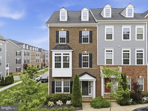 5977 Glen Willow Way, ELLICOTT CITY, MD, 21043-6157 | Card Image
