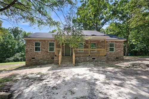 135 Holly Creek Dr, Chatsworth, GA, 30705-5425 | Card Image