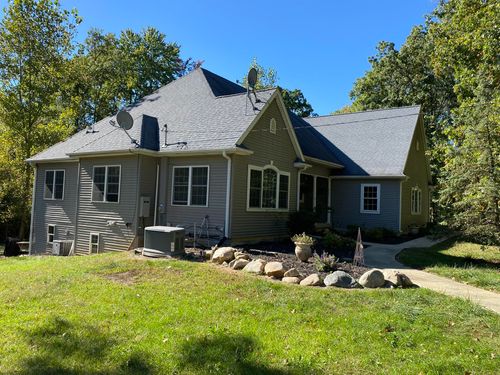 4274 Spring Valley Dr, Allen, MI, 49227-9797 | Card Image