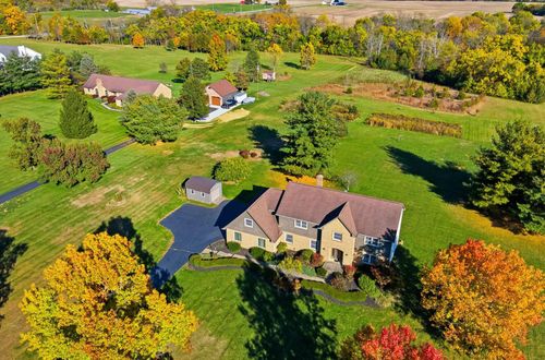 5244 Lambert Rd, Grove City, OH, 43123-8960 | Card Image