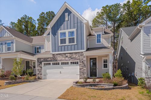 2042 Florine Dr, Apex, NC, 27502-8056 | Card Image