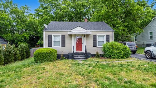 2011 Oakwood Ave, Nashville, TN, 37207-4750 | Card Image