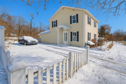 624 Norris St, Ypsilanti, MI, 48198-2824 | Card Image