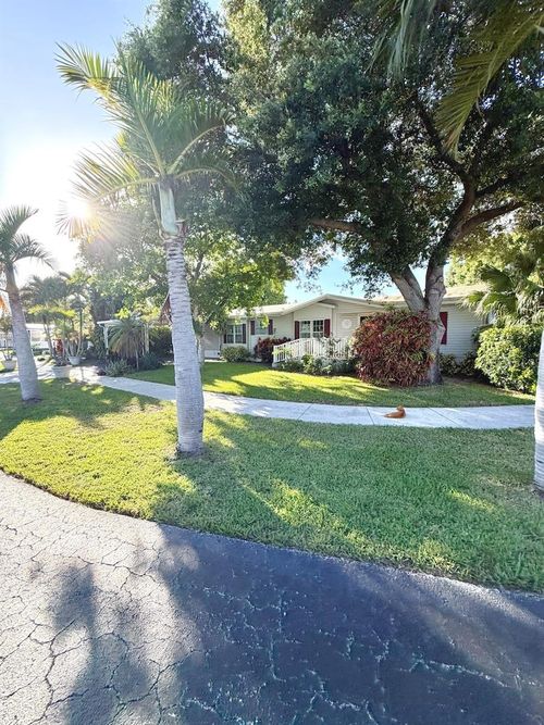 3217 Nw 64th St, Coconut Creek, FL, 33073-3238 | Card Image