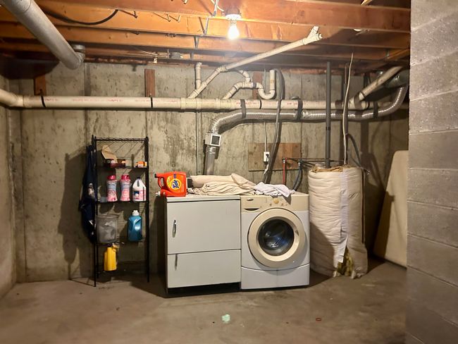 46 - 44-46 Oak St, Home with 0 bedrooms, 2 bathrooms and null parking in White River Junction VT | Image 18