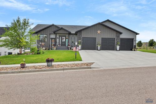 3727 Ping Dr, Rapid City, SD, 57703-4506 | Card Image