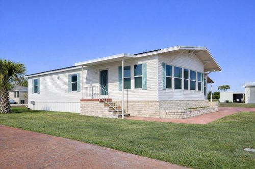 112 Saint Pierres Way, APOLLO BEACH, FL, 33572-2231 | Card Image