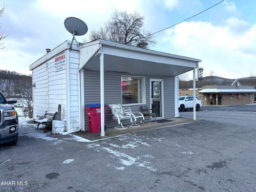 619 Main St, Saxton, PA, 16678-1023 | Card Image