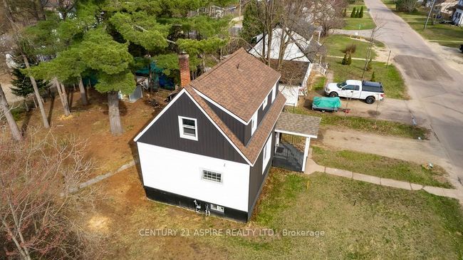 43 Glendale Ave, House other with 3 bedrooms, 2 bathrooms and 2 parking in Deep River ON | Image 36