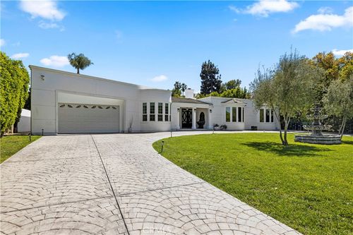 8944 Enfield Ave, Sherwood Forest, CA, 91325-2814 | Card Image