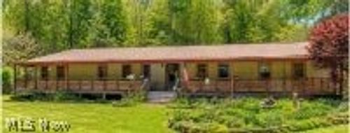 8395 Township Road 390, Corning, OH, 43730-9715 | Card Image