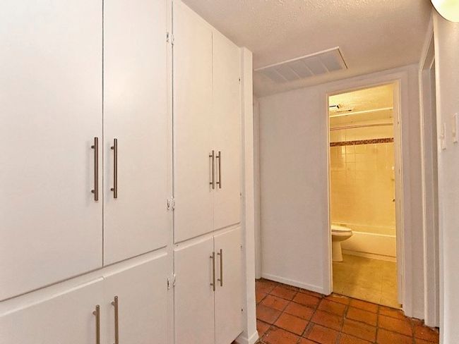 APT-108 - 5909 Birchbrook Dr, Condo with 2 bedrooms, 2 bathrooms and null parking in Dallas TX | Image 24