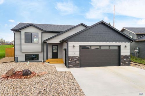 710 Braelynn Ln, Rapid City, SD, 57703-6885 | Card Image