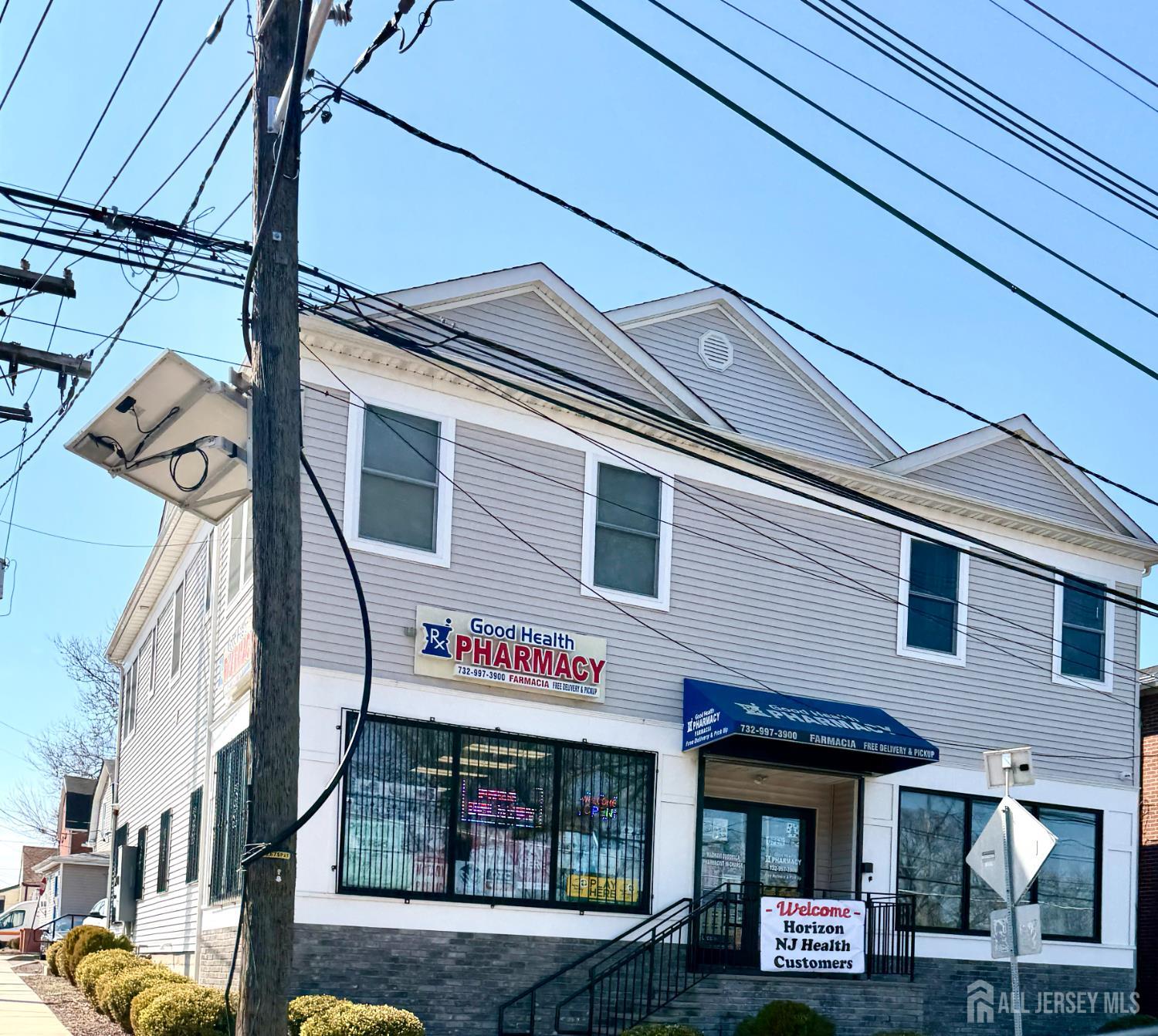 Commercial Sale in Perth Amboy 2