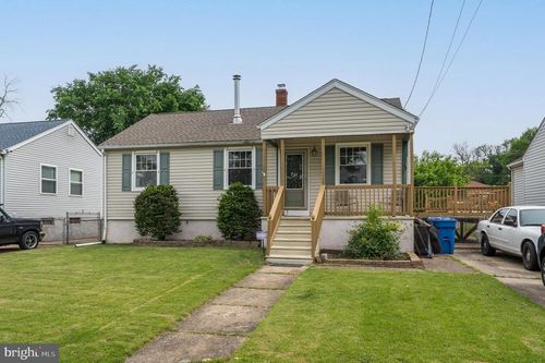 224 W Underwood Ave, WEST DEPTFORD, NJ, 08096-3415 | Card Image