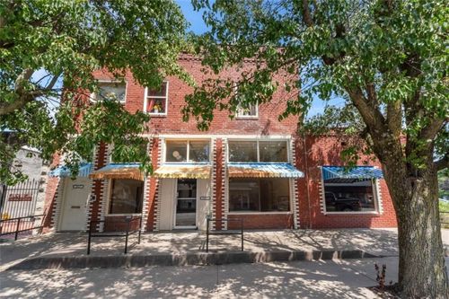 1817 Main St, Higginsville, MO, 64037-1524 | Card Image