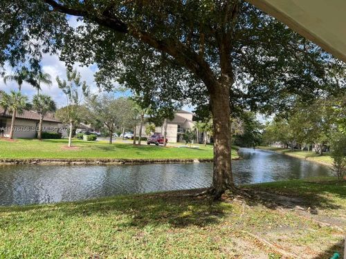 9878-9878 Nob Hill Ln, Sunrise, FL, 33351-4663 | Card Image