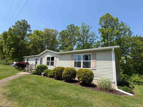4900 Grafton Rd, Independence, WV, 26374-8505 | Card Image