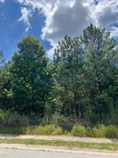 4711 Grandview Pkwy, Flowery Branch, GA, 30542-3527 | Card Image
