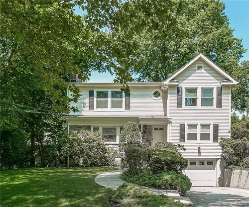 20 Walker Ave, Rye, NY, 10580-1325 | Card Image