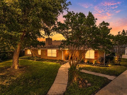 2713 Clearmeadow Ct, Bedford, TX, 76021-4728 | Card Image