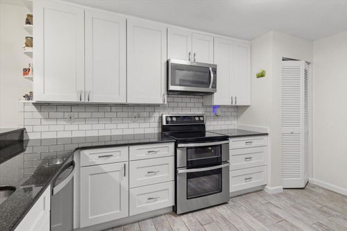 apt-204-1100 Se Mitchell Ave, Port St. Lucie, FL, 34952-5920 | Card Image