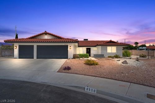 8508 Hearst Ct, Las Vegas, NV, 89117-1206 | Card Image