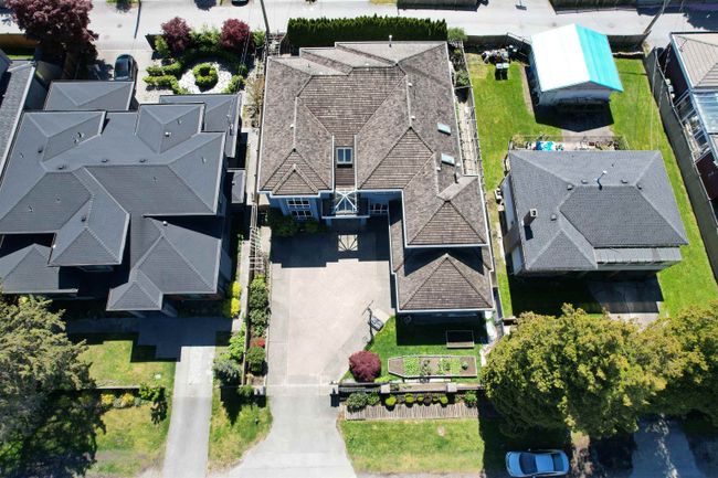 7460 Bates Road, House other with 6 bedrooms, 5 bathrooms and null parking in Richmond BC | Image 35