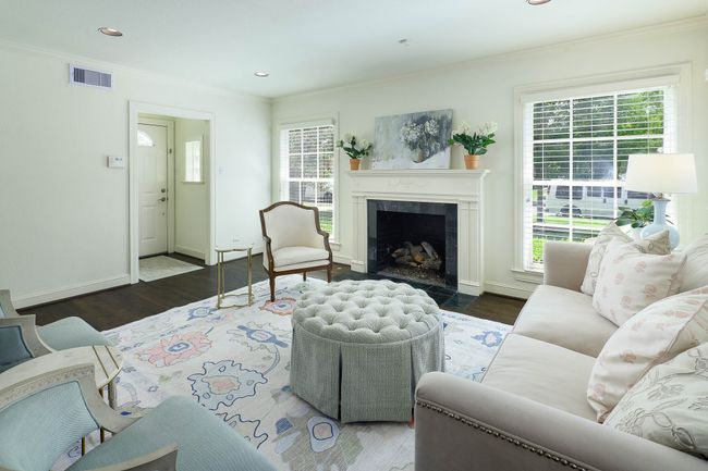 4108 Greenbrier Dr, House other with 4 bedrooms, 4 bathrooms and null parking in Dallas TX | Image 6