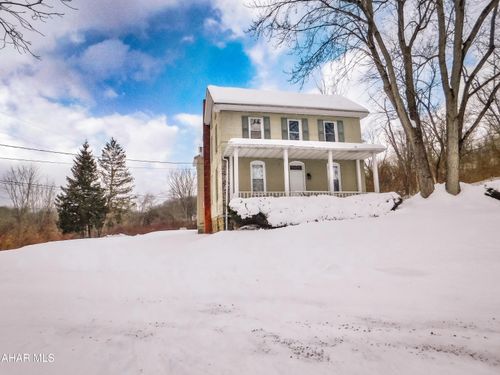 143 Frantz Ln, Tyrone, PA, 16686-7558 | Card Image