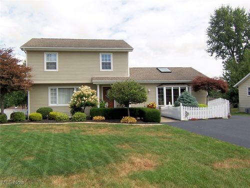 3671 High Meadow Dr, Canfield, OH, 44406-9211 | Card Image
