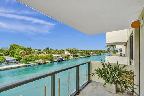 apt-401-9800 W Bay Harbor Dr, Bay Harbor Islands, FL, 33154-1565 | Card Image