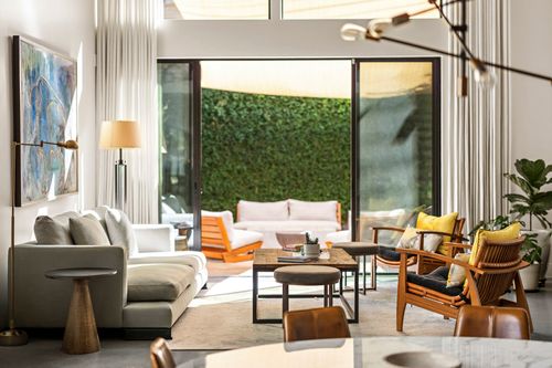 a-2411 Euclid Ave, Austin, TX, 78704-5517 | Card Image