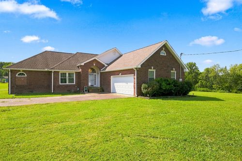 1730 Old County House Rd, White Bluff, TN, 37187-5101 | Card Image