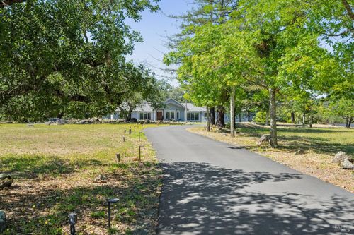 4665 Upper Ridge Rd, Santa Rosa, CA, 95404-1225 | Card Image