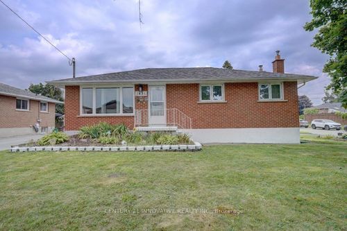 1431 Park Rd S, Oshawa, ON, L1J4K4 | Card Image