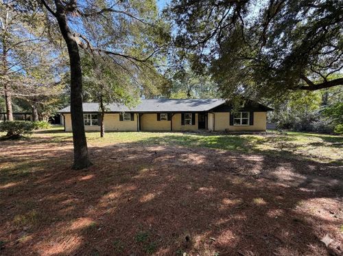 303 W Rollingwood St, Pinehurst, TX, 77362-2513 | Card Image