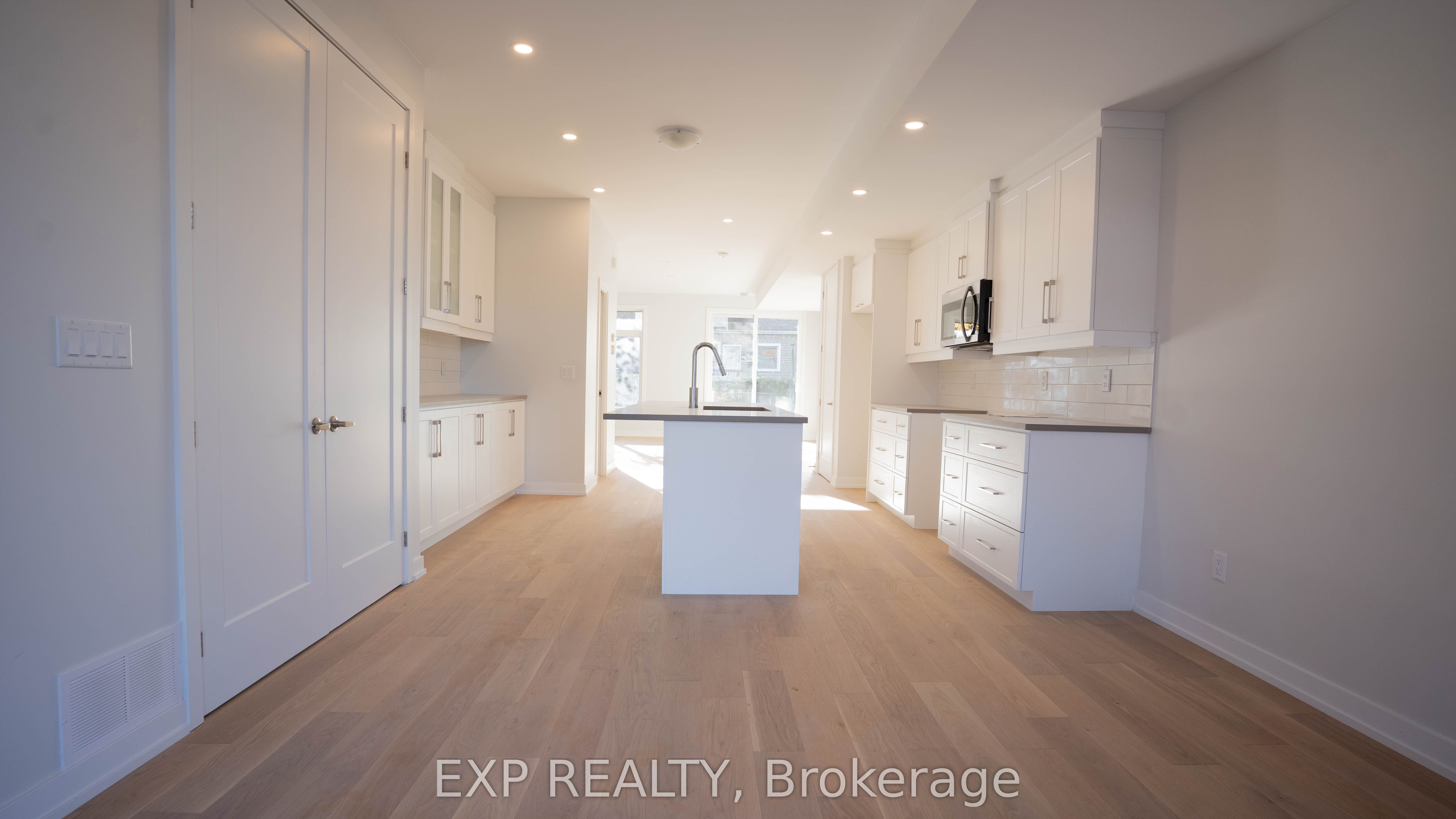 Residential in Woodroffe 4
