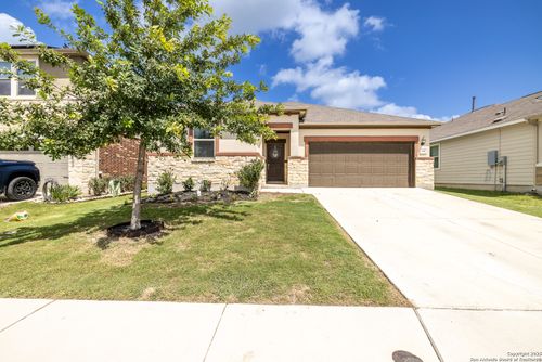 198 Landing Ln, New Braunfels, TX, 78130-2034 | Card Image