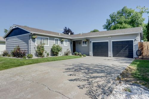 1859 Nw 5th Ave, Ontario, OR, 97914-1312 | Card Image