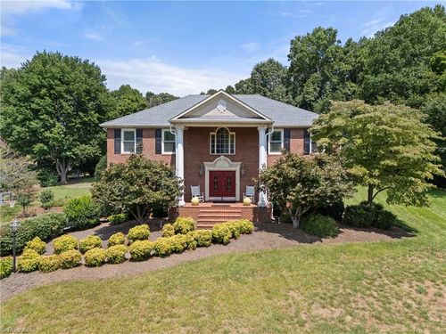 6004 Glencree Ct, Clemmons, NC, 27012-8665 | Card Image