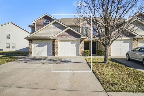 12345 Nw Hunter Dr, Platte City, MO, 64079-9237 | Card Image