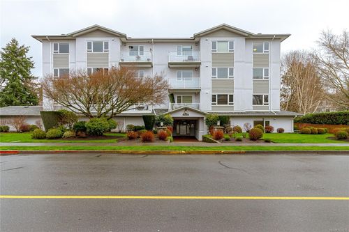 404-9975 Fifth St, Sidney, BC, V8L2X6 | Card Image