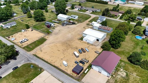 108 Boling St, Stanwood, IA, 52337-9704 | Card Image