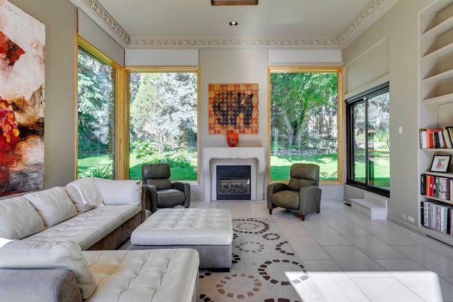 40 Eagle Ridge Pl Sw, House other with 5 bedrooms, 5 bathrooms and 8 parking in Calgary AB | Image 14